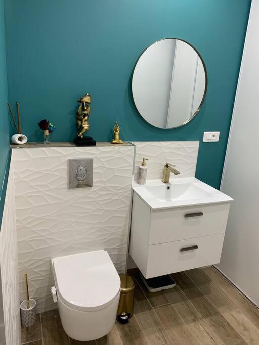 Les Arcs-sur-Argens Jolie Appartement En Plein Centre Du Village מראה חיצוני תמונה